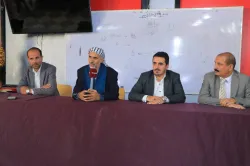 النائب الأول لرئيس الوزراء العلامة محمد مفتاح يطلع على سير دورات طوفان الأقصى بالجامعة الإماراتية بصنعاء