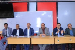 قيادة الجامعة تلتقي أوائل الدفع والمندوبين في مختلف أقسام كلية الطب والعلوم الصحية بالجامعة