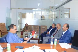 في خطوة تعزز ربط التعليم بسوق العمل: قيادة الجامعة تزور "الشركة الدوائية الحديثة" تمهيداً لشراكة استراتيجية