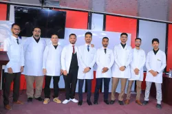 كلية الطب والعلوم الصحية تنظم يوماً علمياً لمناقشة أبحاث تخرج الدفعة السابعة من طلبة الطب البشري