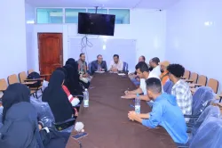 كلية العلوم الإدارية والمالية تنظم لقاءً موسعاً مع مندوبي المستوى الأول لتعزيز دورهم في خدمة الطلبة
