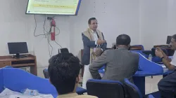 ورشة تدريبية بعنوان: "مهارات إعداد وصياغة محاضر المجالس واللجان الأكاديمية وفق الأطر القانونية والمعيارية"،