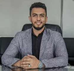  من شغف التعلم إلى حماية العالم الرقمي