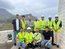 الجامعة الإماراتية الدولية تنفذ زيارة ميدانية لطلاب الهندسة المعمارية والتصميم الداخلي إلى قرية الحطيب.