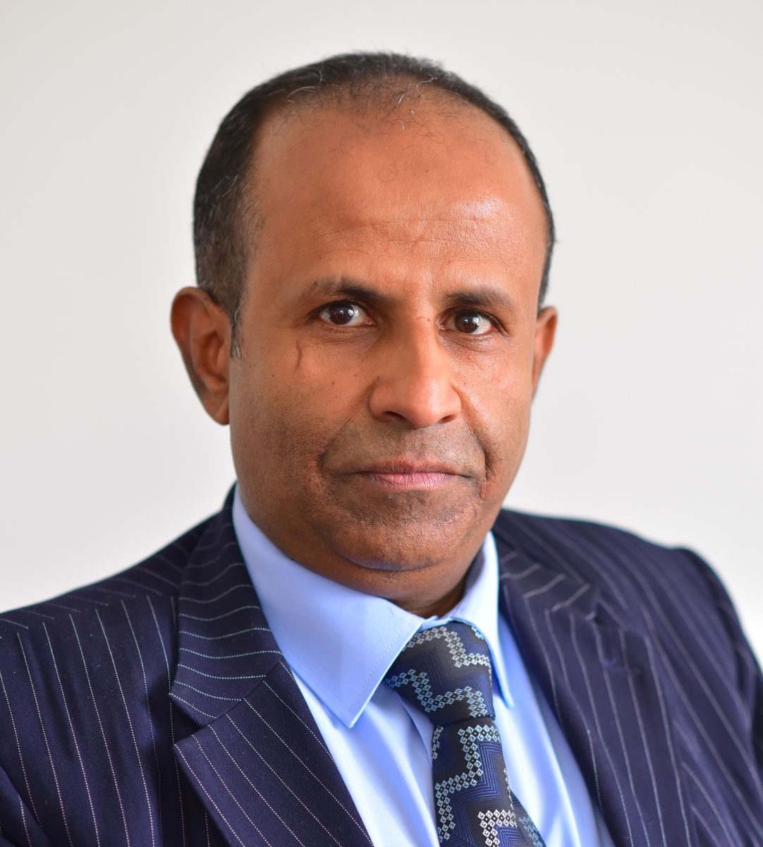 د.صادق عبدالمغني